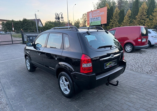 Hyundai Tucson cena 17900 przebieg: 241124, rok produkcji 2006 z Kędzierzyn-Koźle małe 742